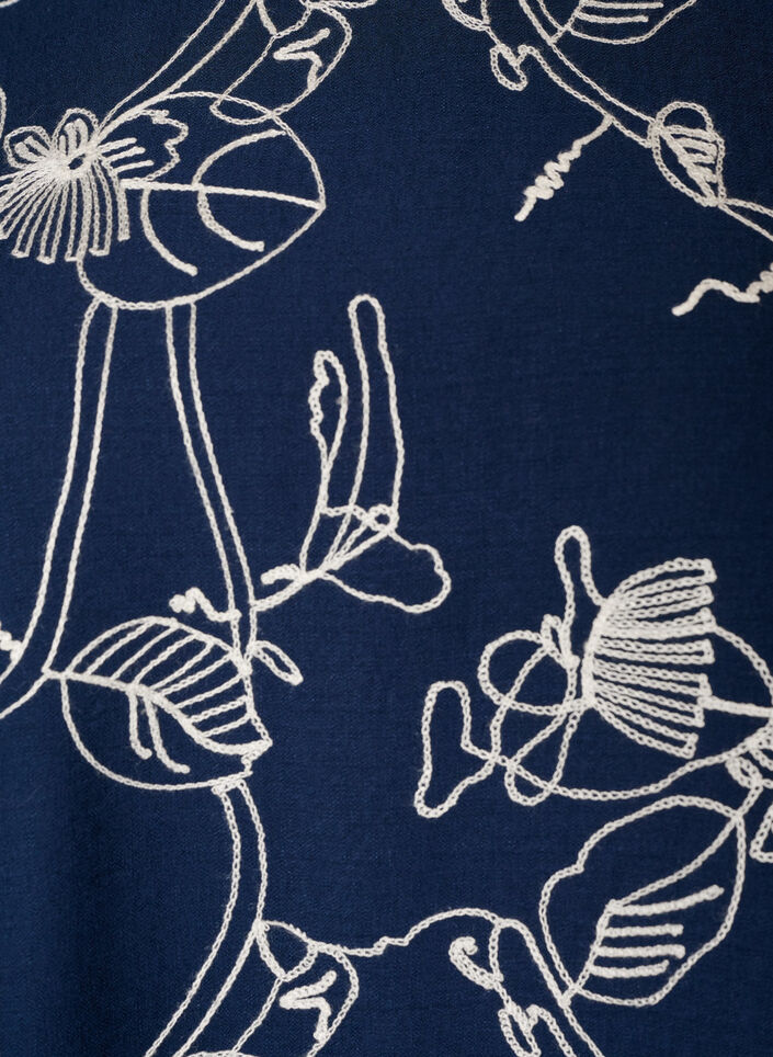 Kortermet bluse med brodert m&oslash;nster, Bl&aring;, Packshot image number 2
