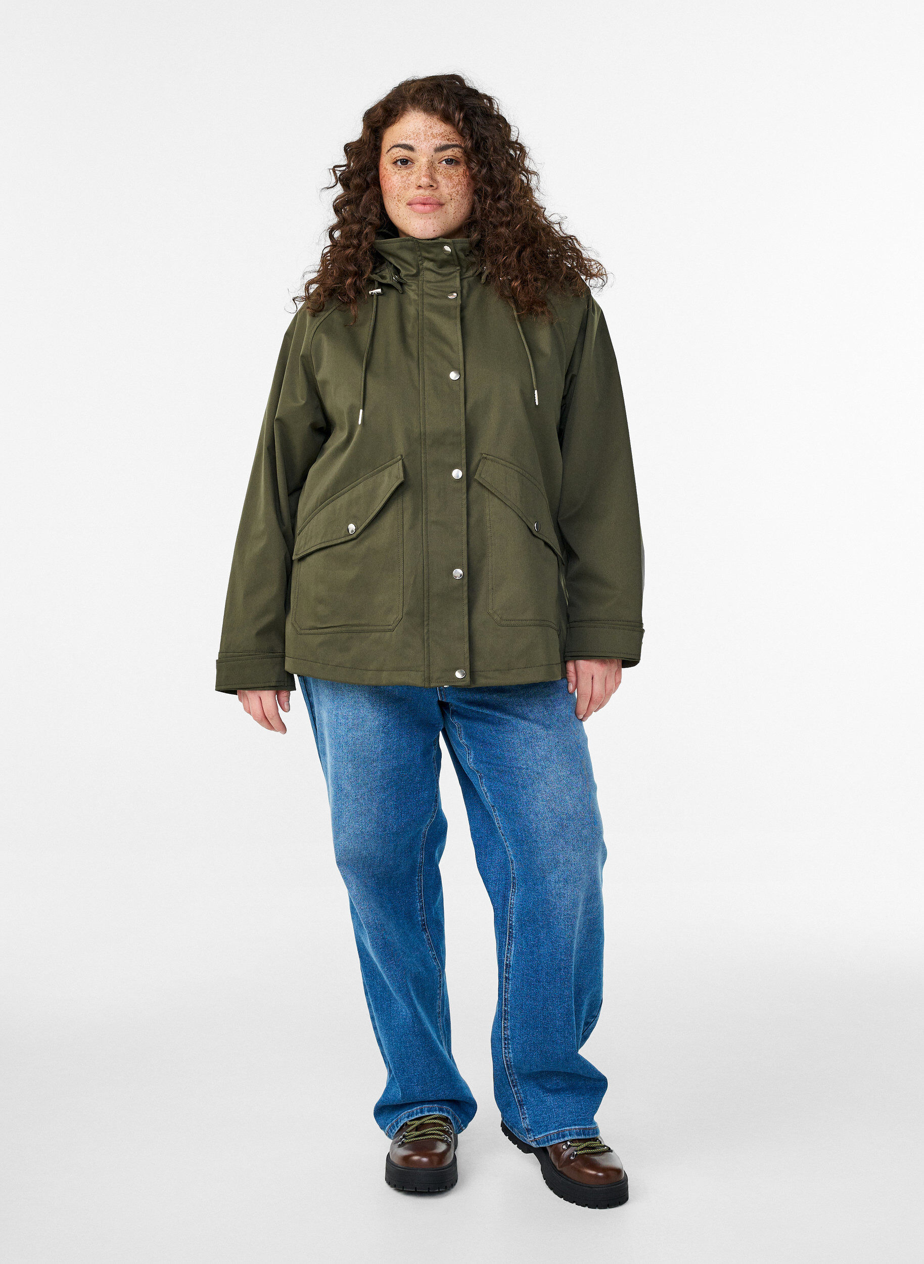 ZizziKort v&aring;rjakke med avtagbar hette, Gr&oslash;nn, Model image number 1