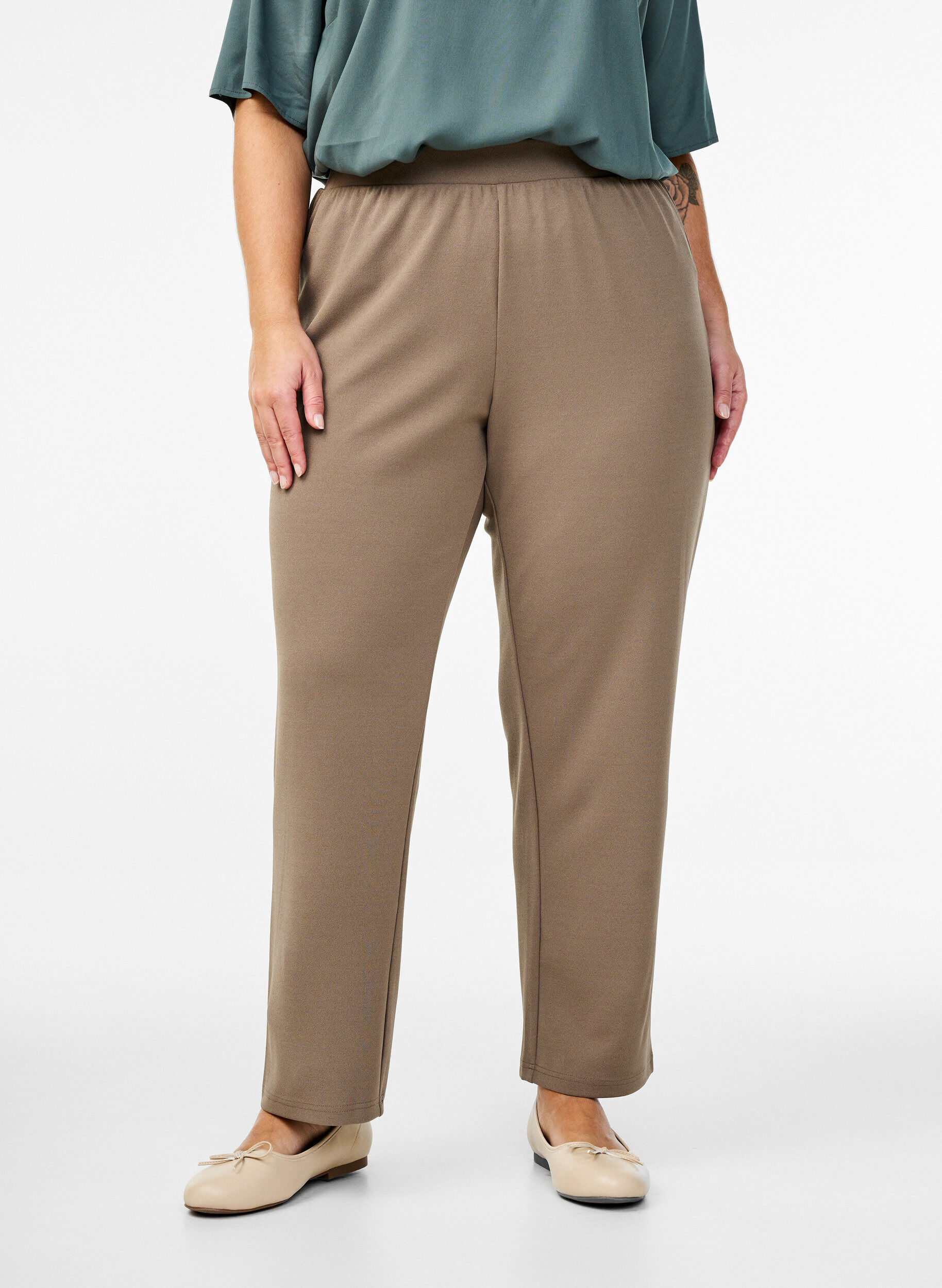 ZizziBukser med rett passform, Beige, Model image number 2