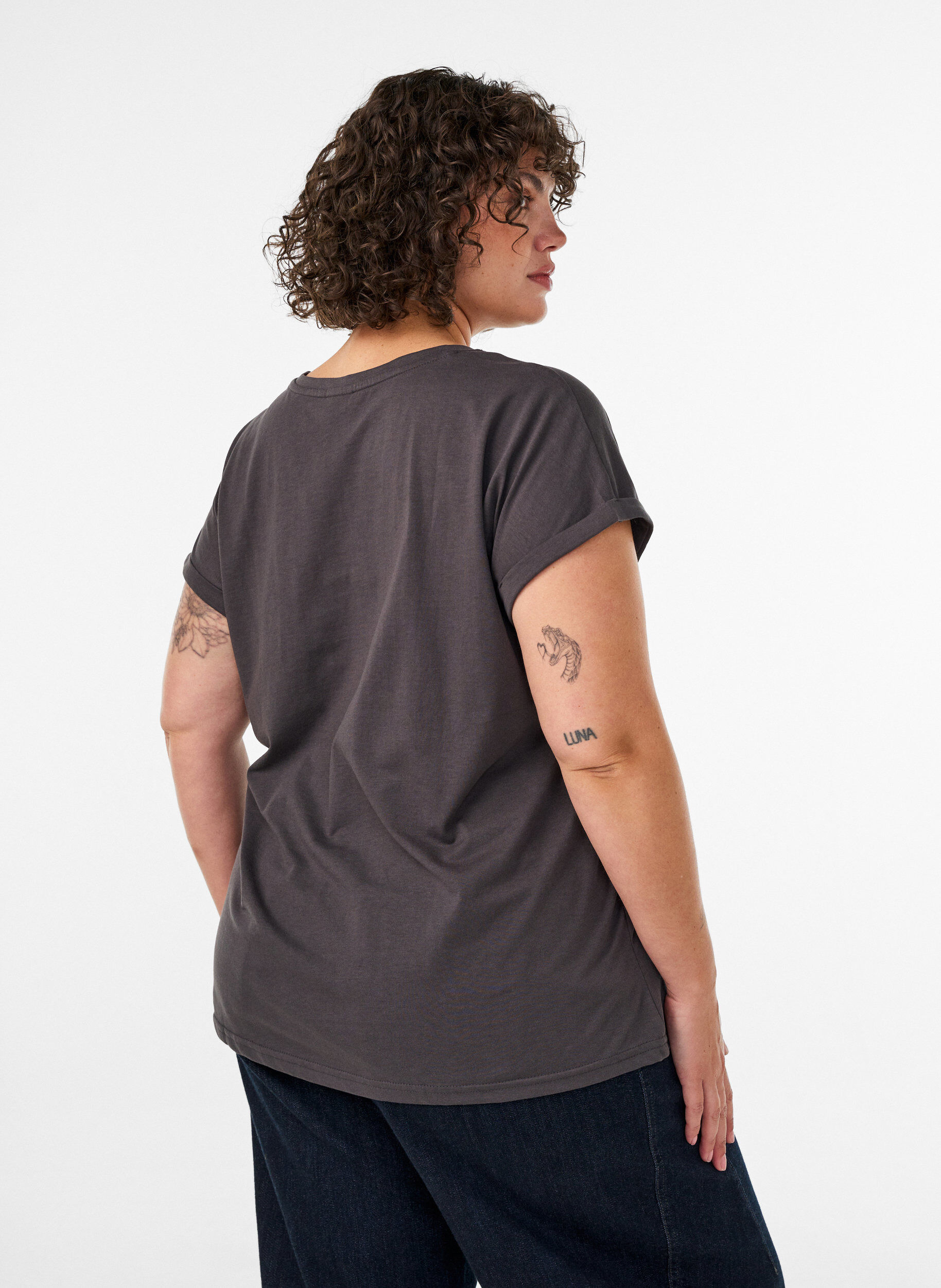 ZizziT-skjorte med dekorativt trykk foran, Gr&aring;, Model image number 2