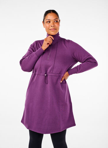 Zizzi Kort sweatshirtkjole med høy hals og justerbar midje, Deep Purple, Model image number 0
