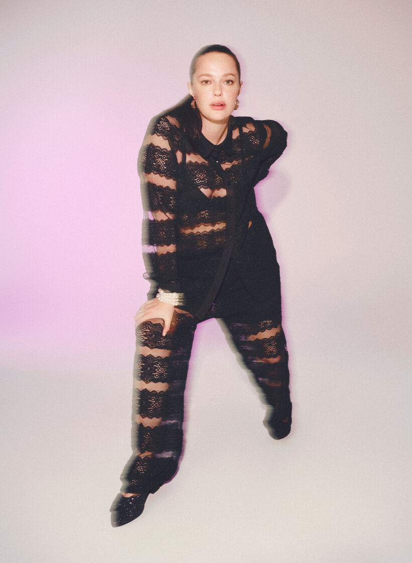 Løs skjorte med blonder og gjennomsiktig mesh, Black, Image image number 0