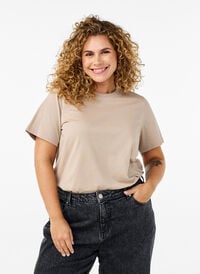 Basic T-skjorte i bomull med rund hals, Beige Basic T-skjorte i bomull med rund hals, Beige, Model