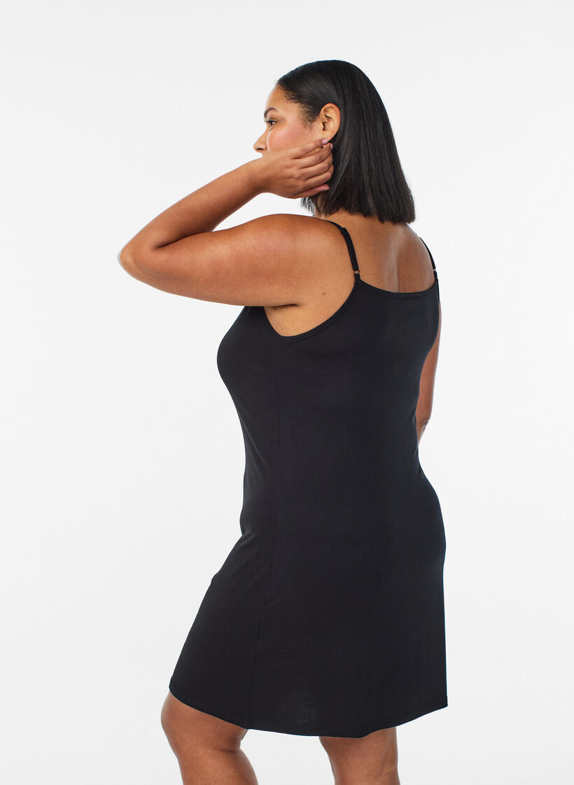 Ensfarget underkjole i viskose, Svart, Model image number 2