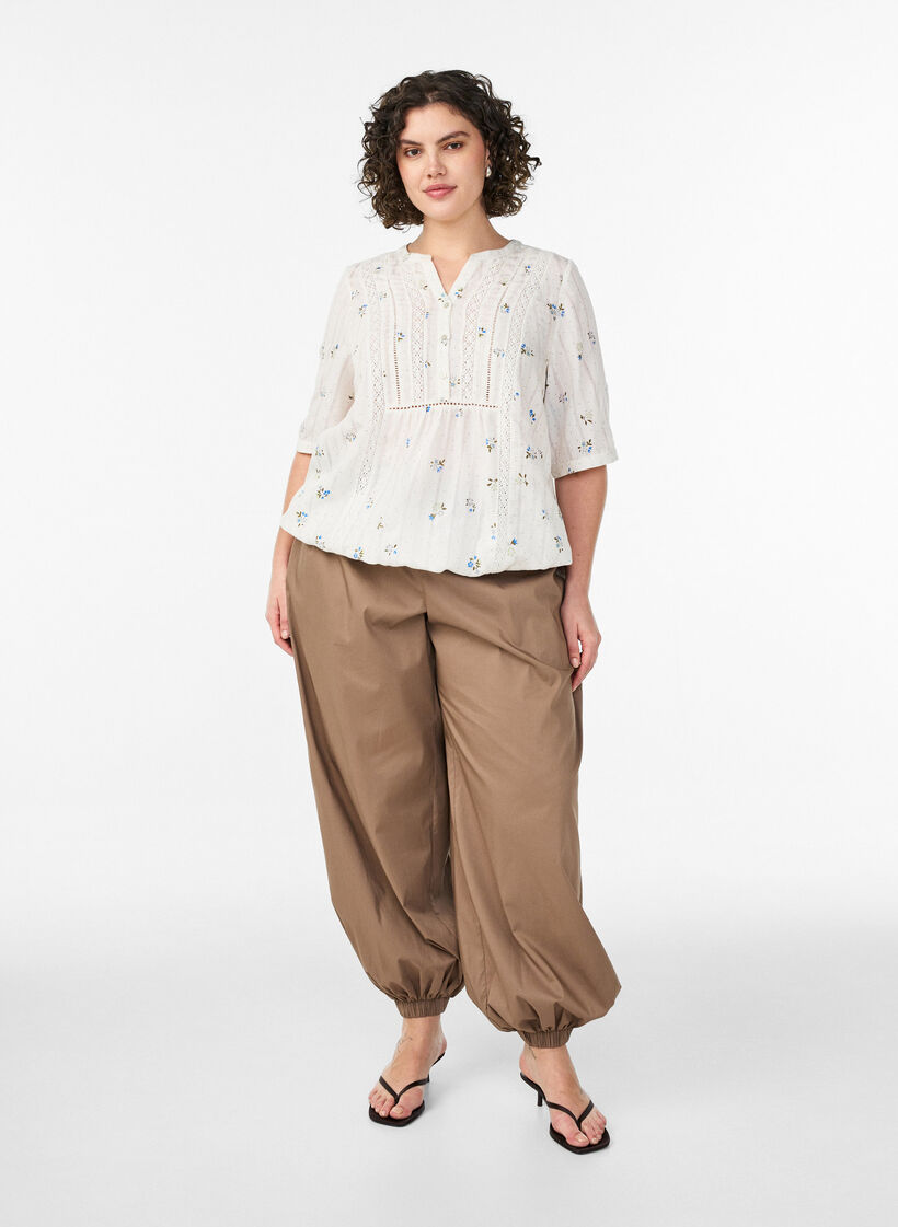 Bluse med trykk og 1/2 ermer, Vanilje, Model image number 1