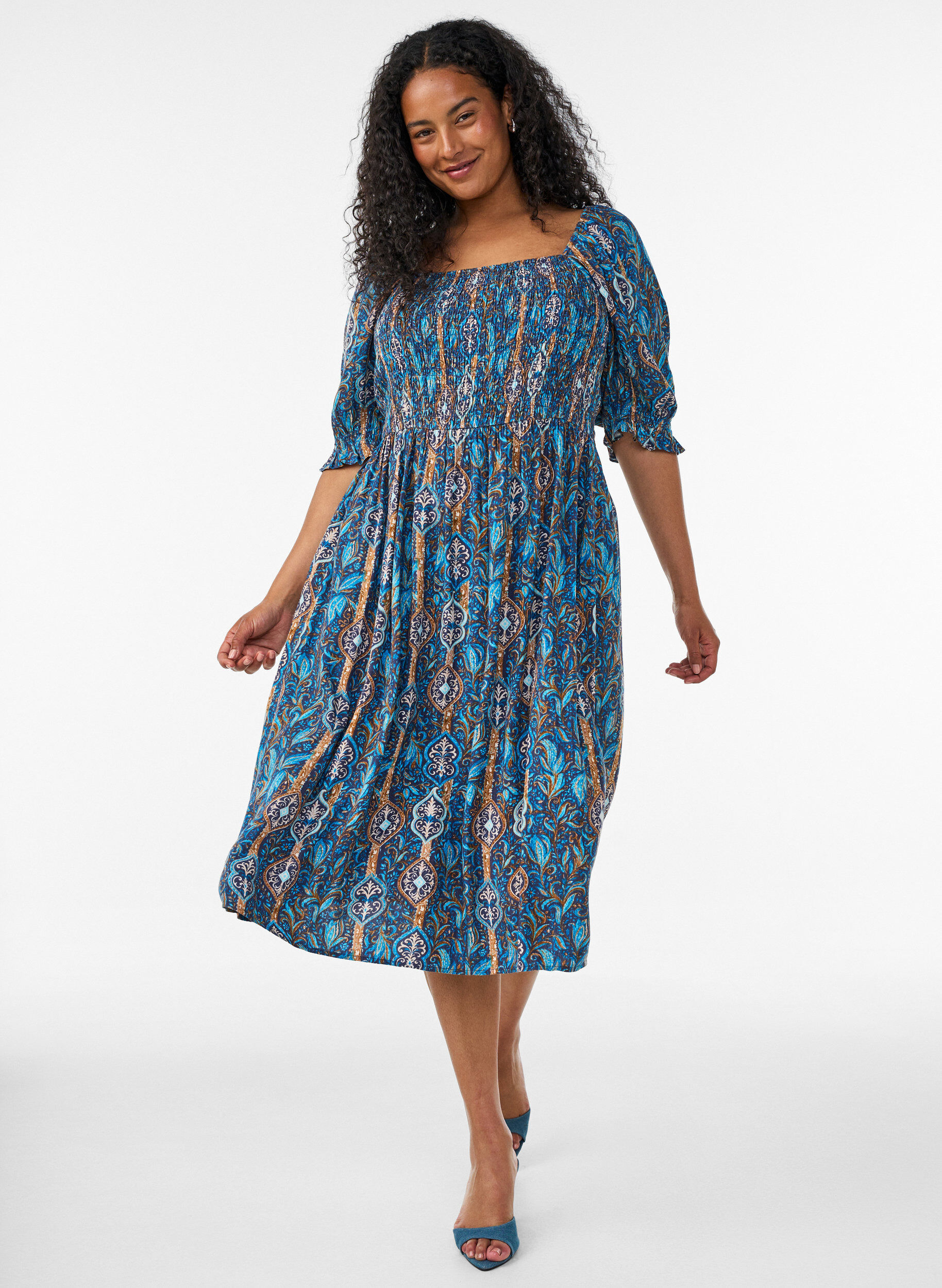 Sommerkjole i viskose med paisley-trykk, Bl&aring;, Model