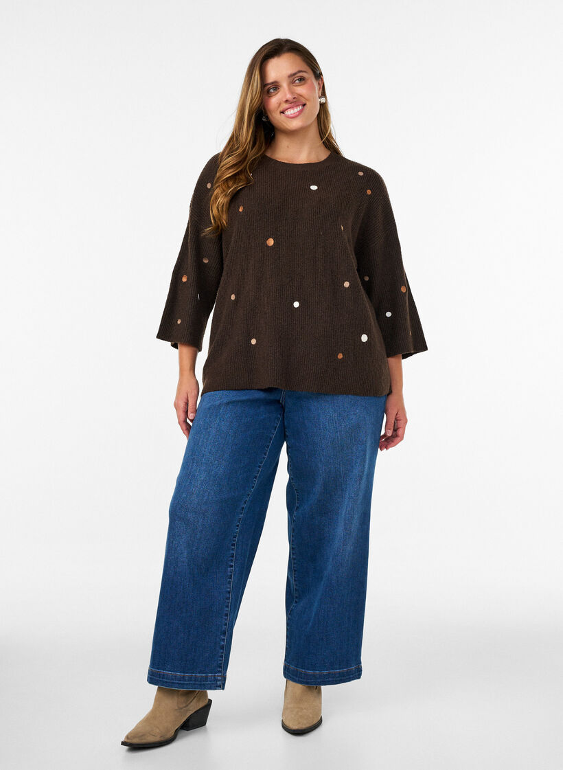 Strikkebluse med sm&aring; broderte motiver, Brun, Model image number 1