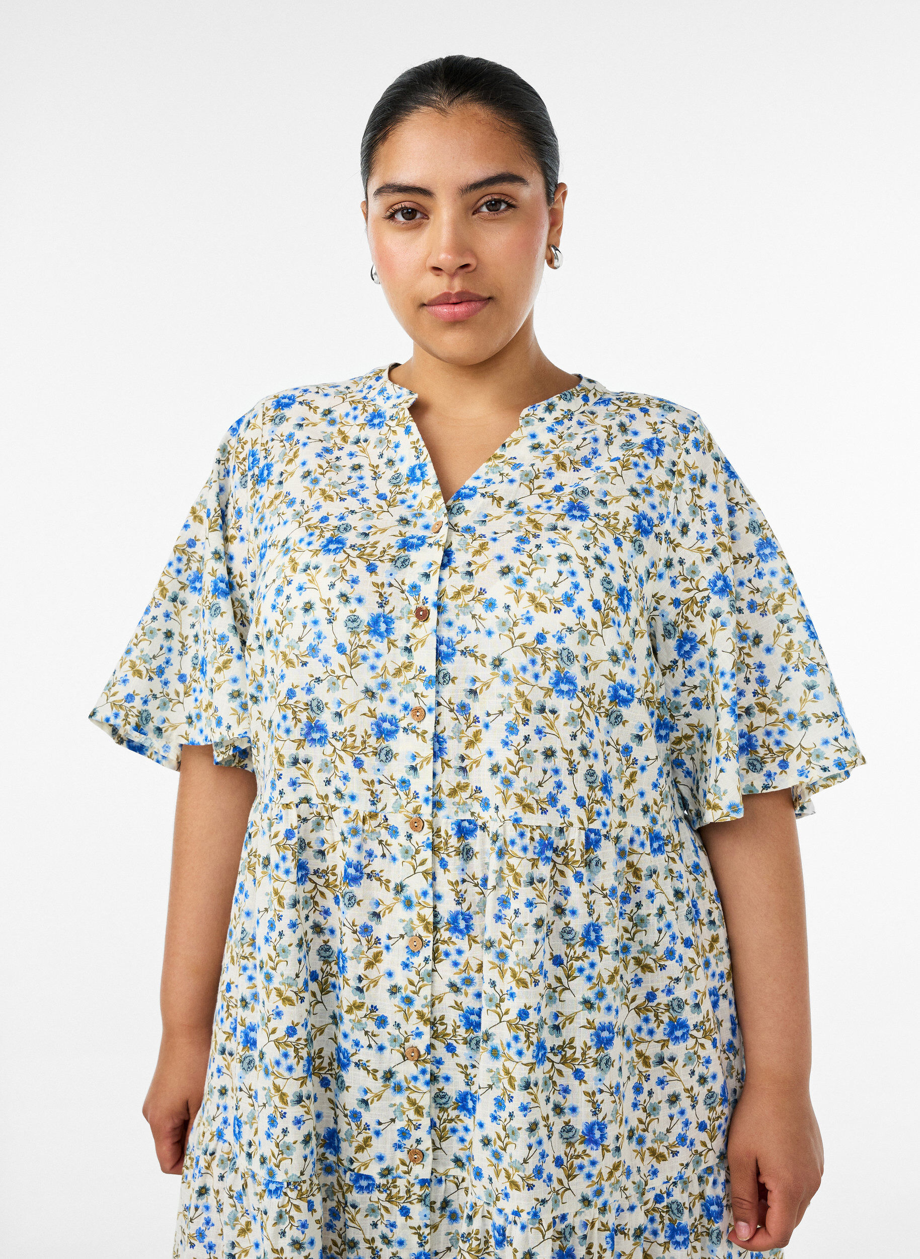ZizziBomullsmidikjole med blomsterprint, Bl&aring;, Model image number 2