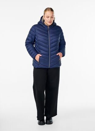 Zizzi Lettvektsjakke med hette, Blå, Model image number 1