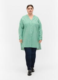 Stripete skjorte i bomull med 3/4-ermer, Jolly Green Stripe, Model