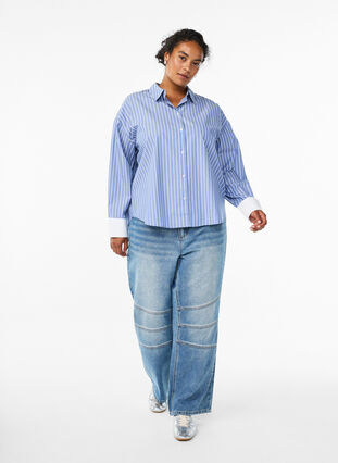 Zizzi Stripete skjorte med kontrastmansjetter, Blue w. White Stripe, Model image number 2