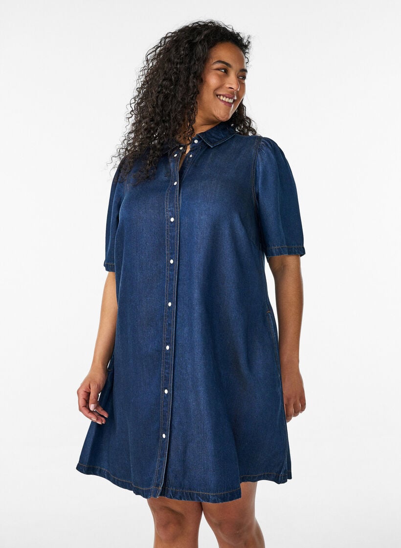 Denimkjole i lyocell med knapper og korte ermer, Bl&aring;, Model image number 1