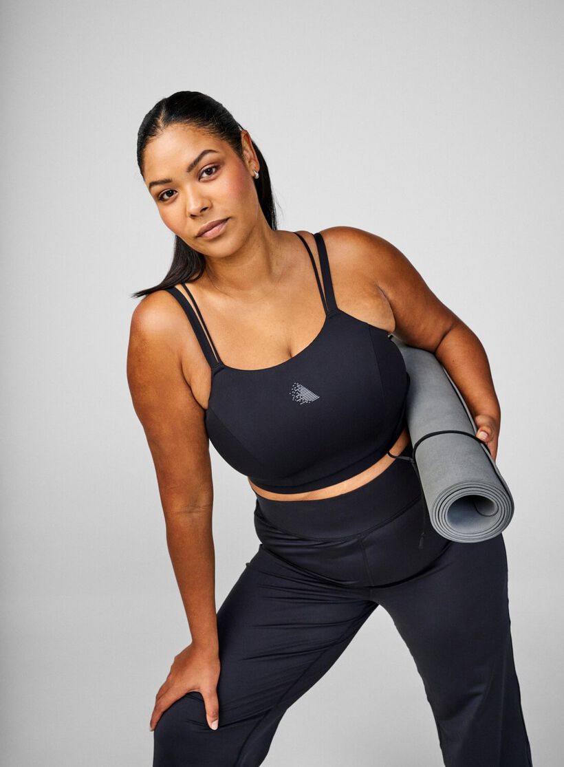Sports-BH med kryssdetalj på ryggen, , Model