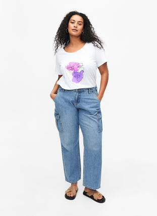 Zizzi T-skjorte i bomull med motiv, B. White w. Face, Model image number 2