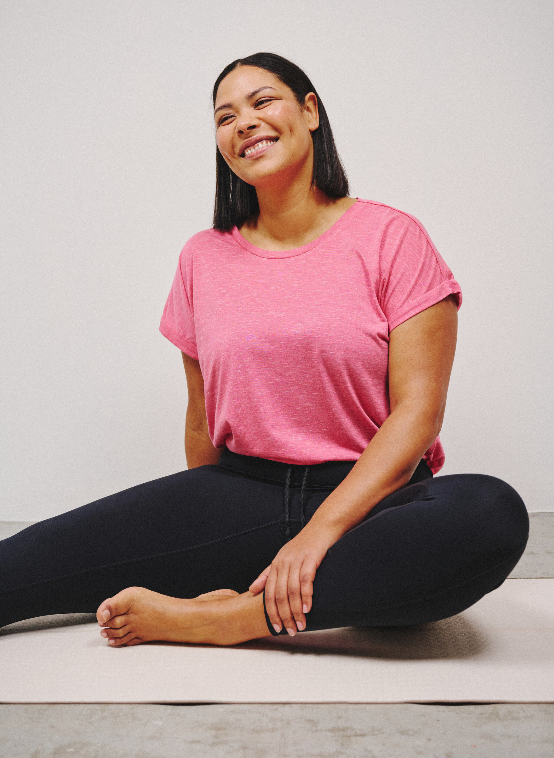 L&oslash;s trenings-T-skjorte med korte ermer