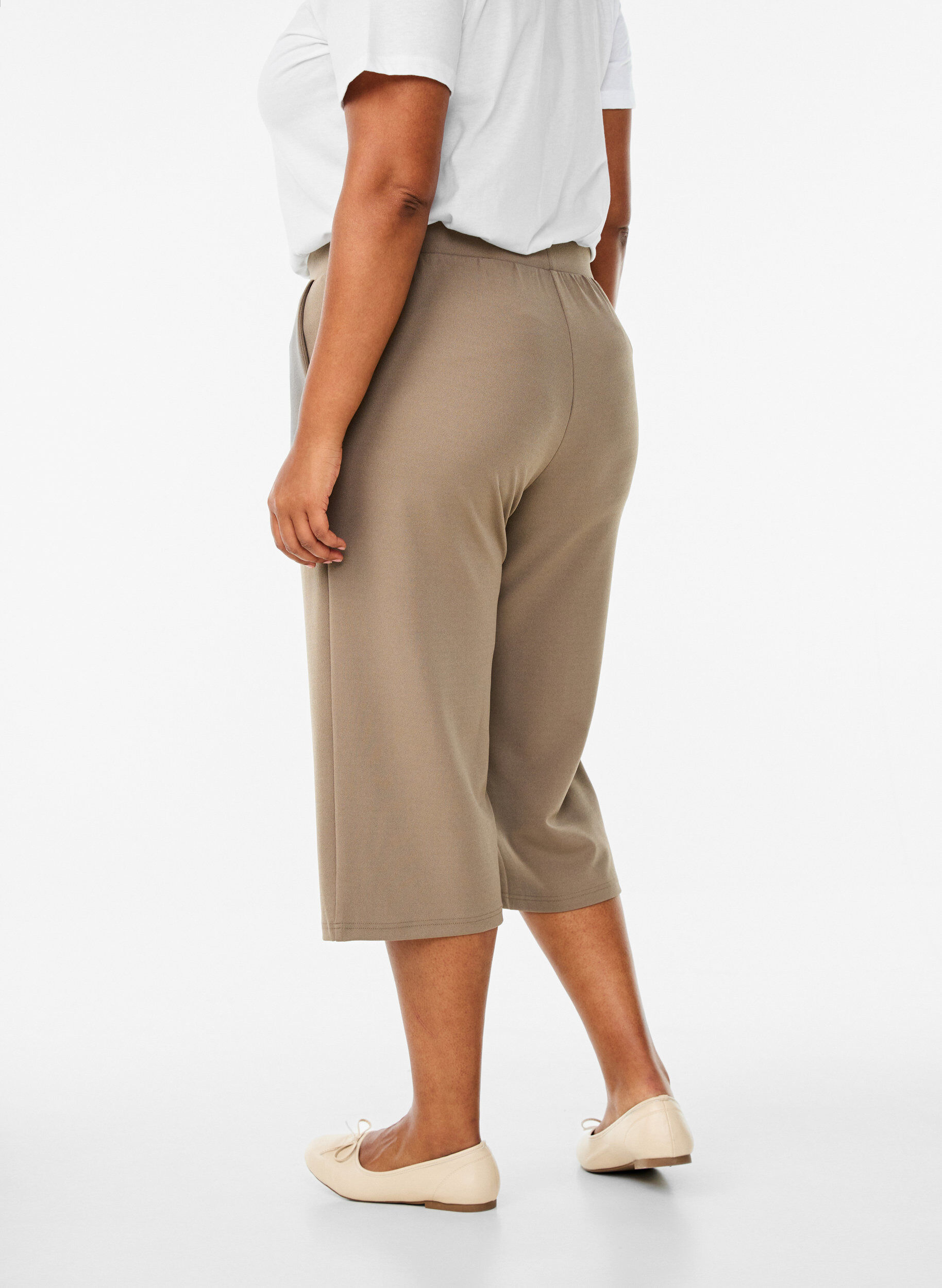 Zizzi FLASH - H&oslash;ytlivs knickers med l&oslash;s passform, Brun, Model image number 1