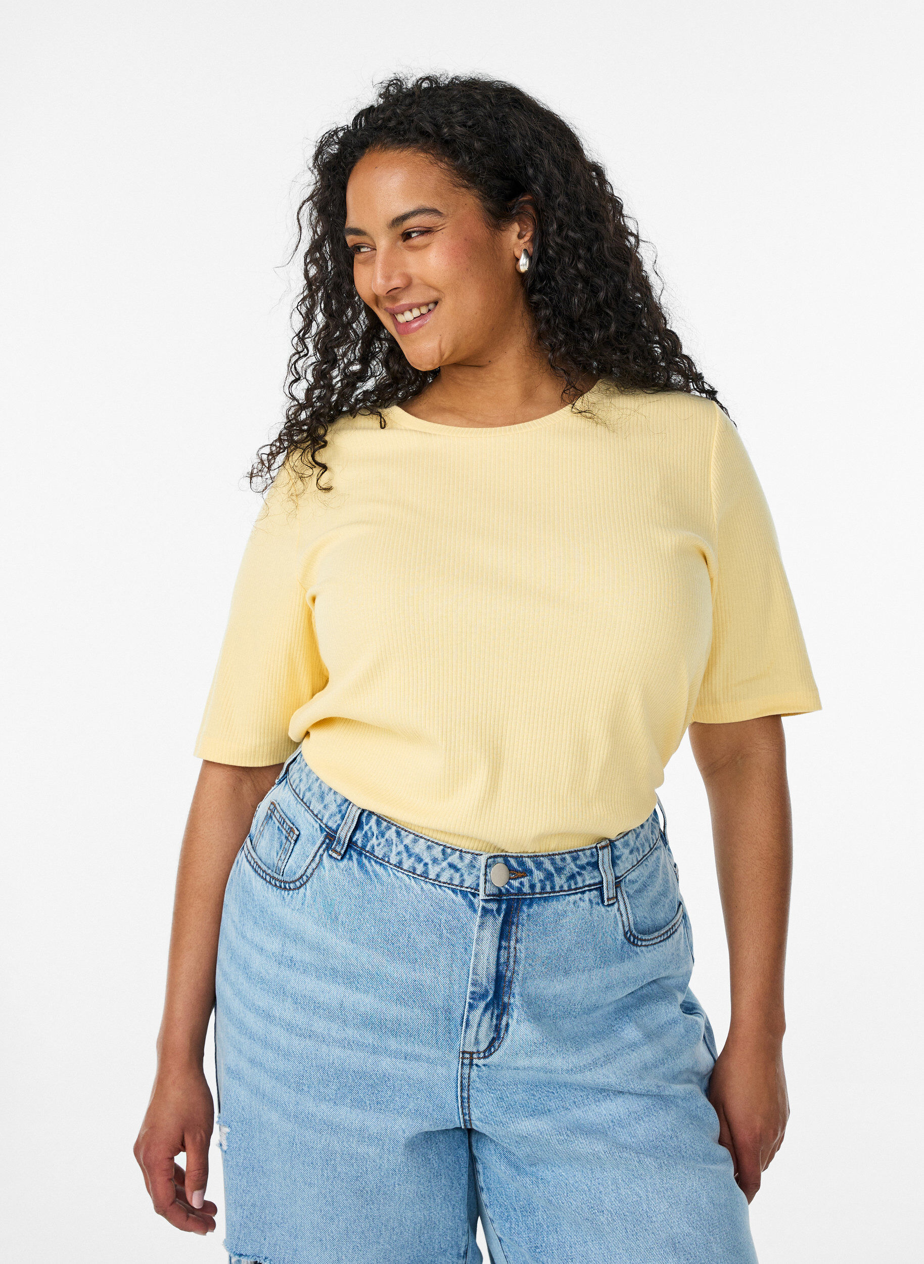 Ribbestrikket jerseybluse med korte ermer, Gul, Model