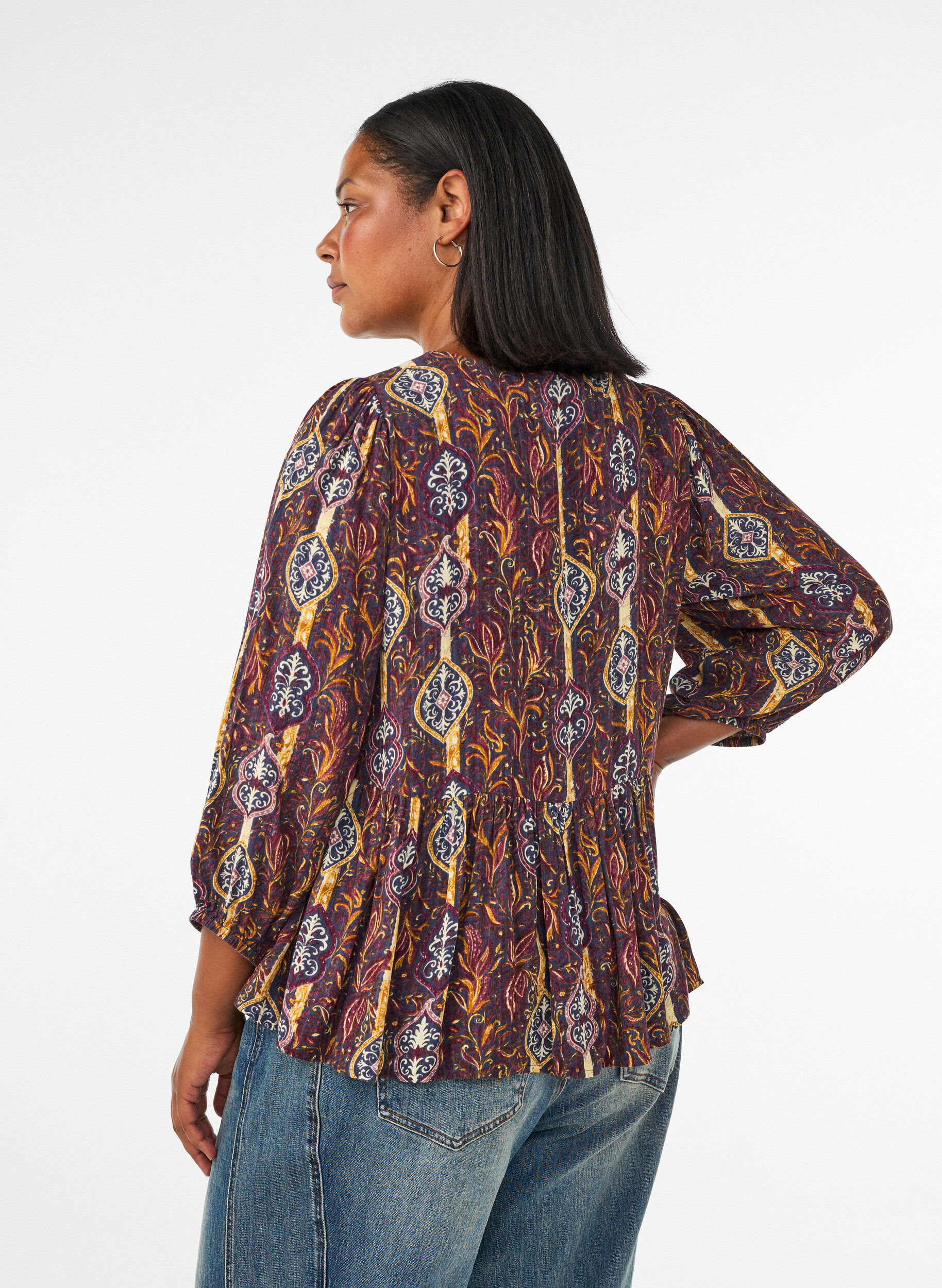 ZizziBluse med paisleytrykk og blondedetaljer, Lilla, Model image number 2