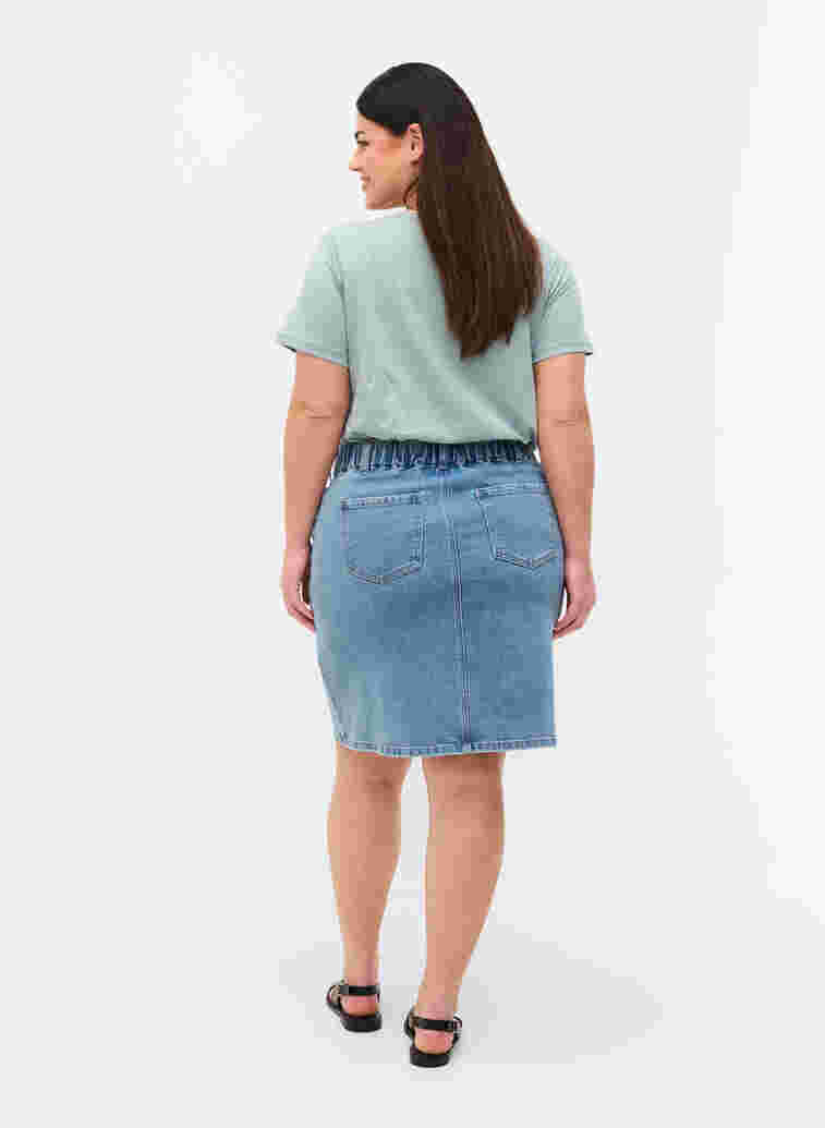 Denimskjørt med lommer, Light blue denim, Model