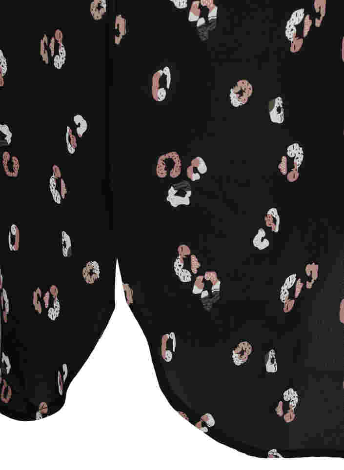 Mønstrete skjortekjole med splitt, Black w. Flower, Packshot image number 3