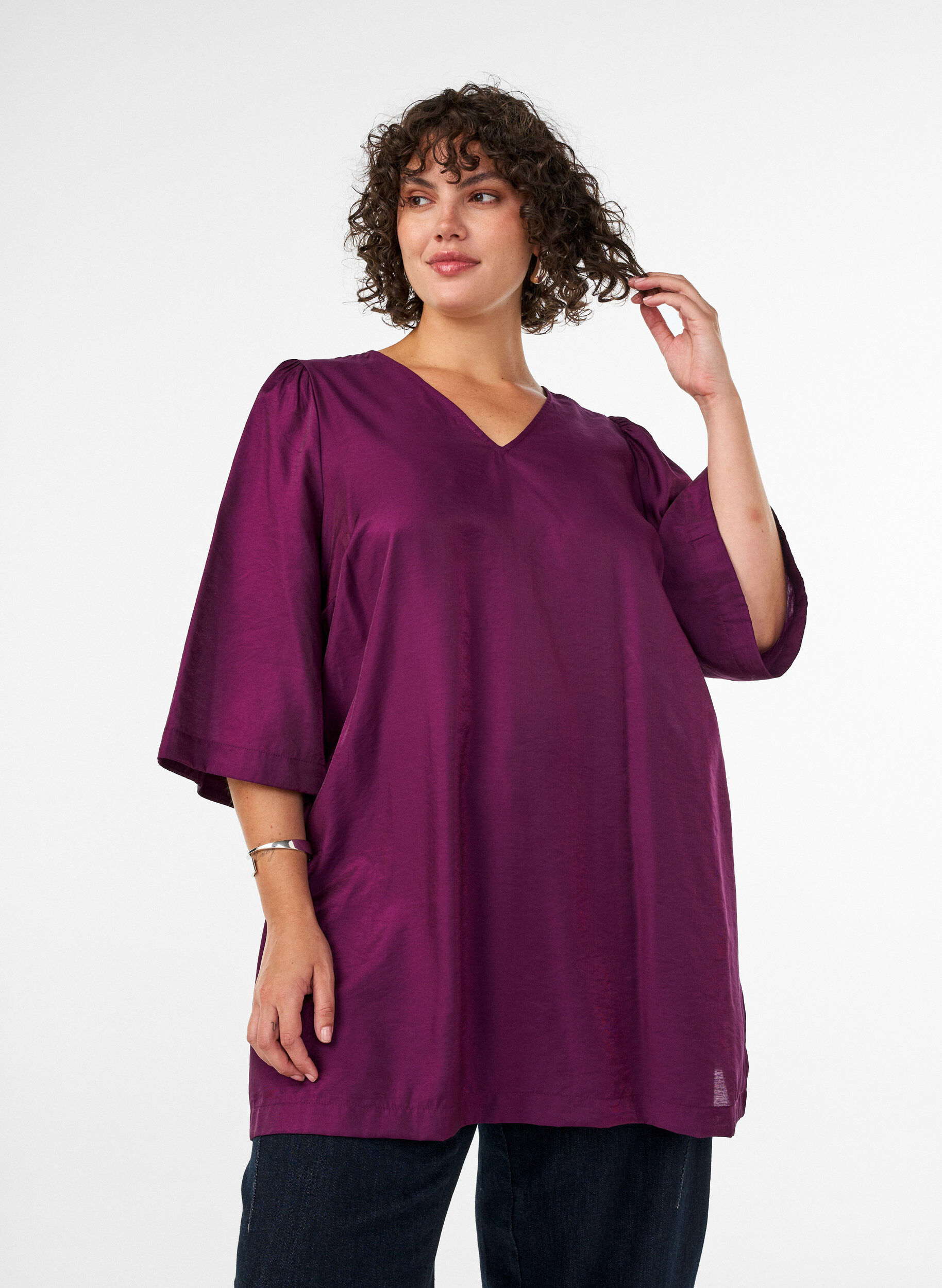 ZizziSkinnende tunika med V-hals og 3/4 ermer, Lilla, Model image number 0