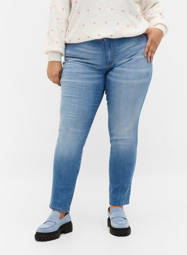 Emily jeans med slim fit og normal høyde i livet, Blue denim, Model image number 2