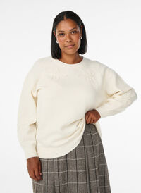 Strikkebluse med påsydde snor-detaljer, Beige Strikkebluse med påsydde snor-detaljer, Beige, Model