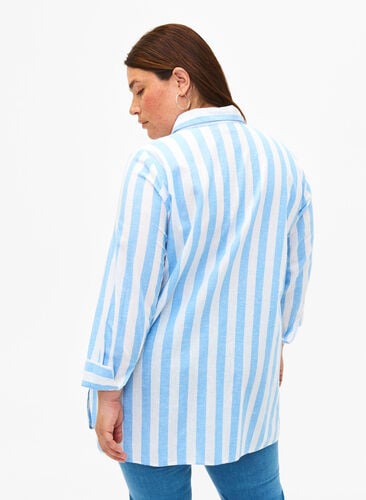 Lang skjorte i lin og bomull, Blue White Stripe, Model image number 1