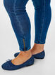 Cropped Amy jeans med glidelåsdetaljer, Blå, Model image number 2