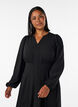 Midikjole med smock og dekorative knapper, Svart, Model image number 2
