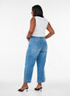 Avkuttede Kiana jeans med straight fit og knappdetaljer, Bl&aring;, Model image number 1