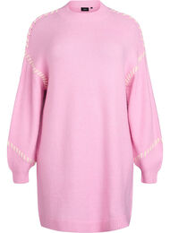 Strikkekjole med kontrastsømmer, Rosa