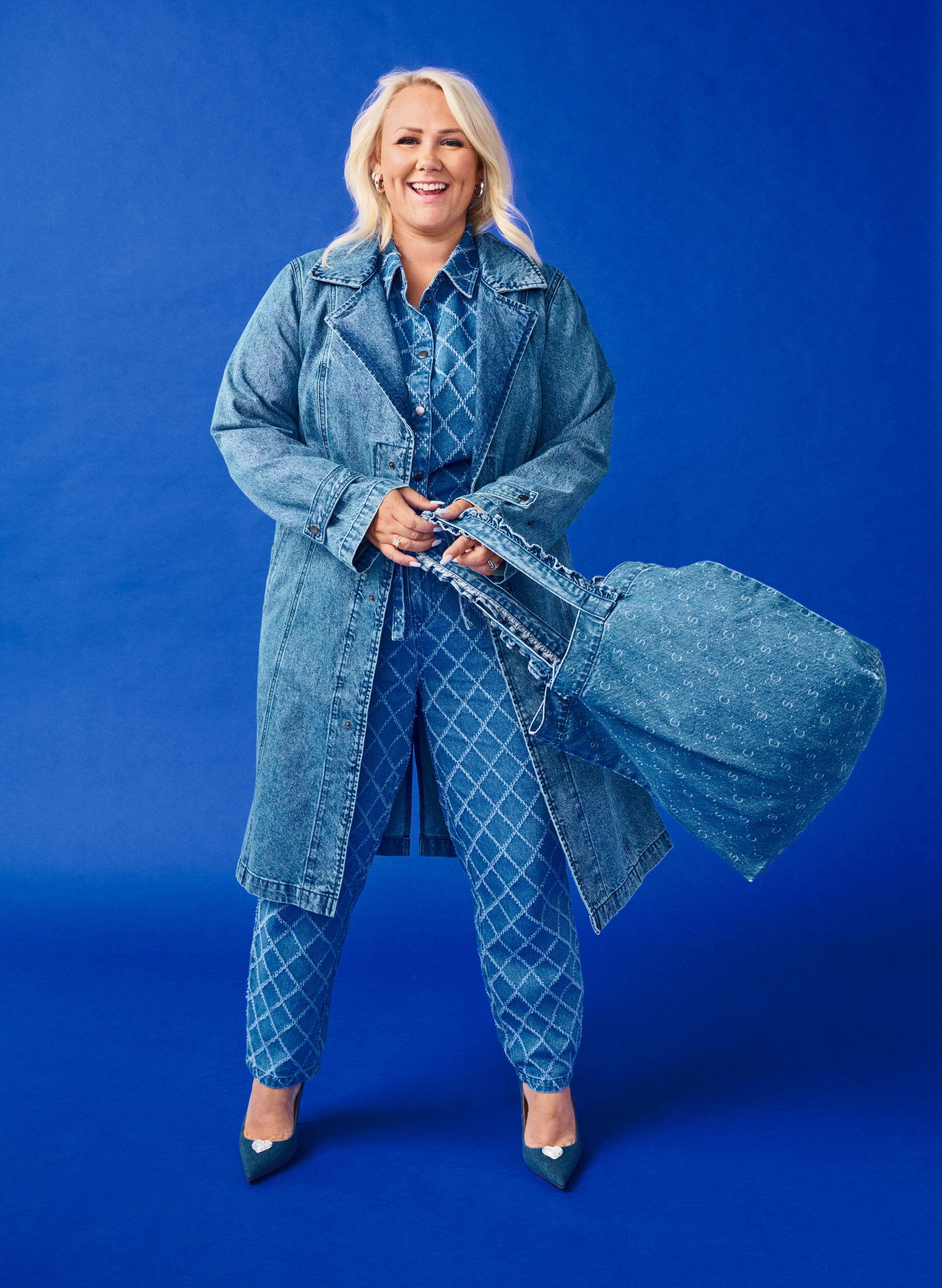Zizzi Trenchcoat i denim med belte, Blue Denim, Image image number 0