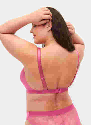 Support the breasts - Blonde-BH med stringdetaljer, Rose, Model image number 1