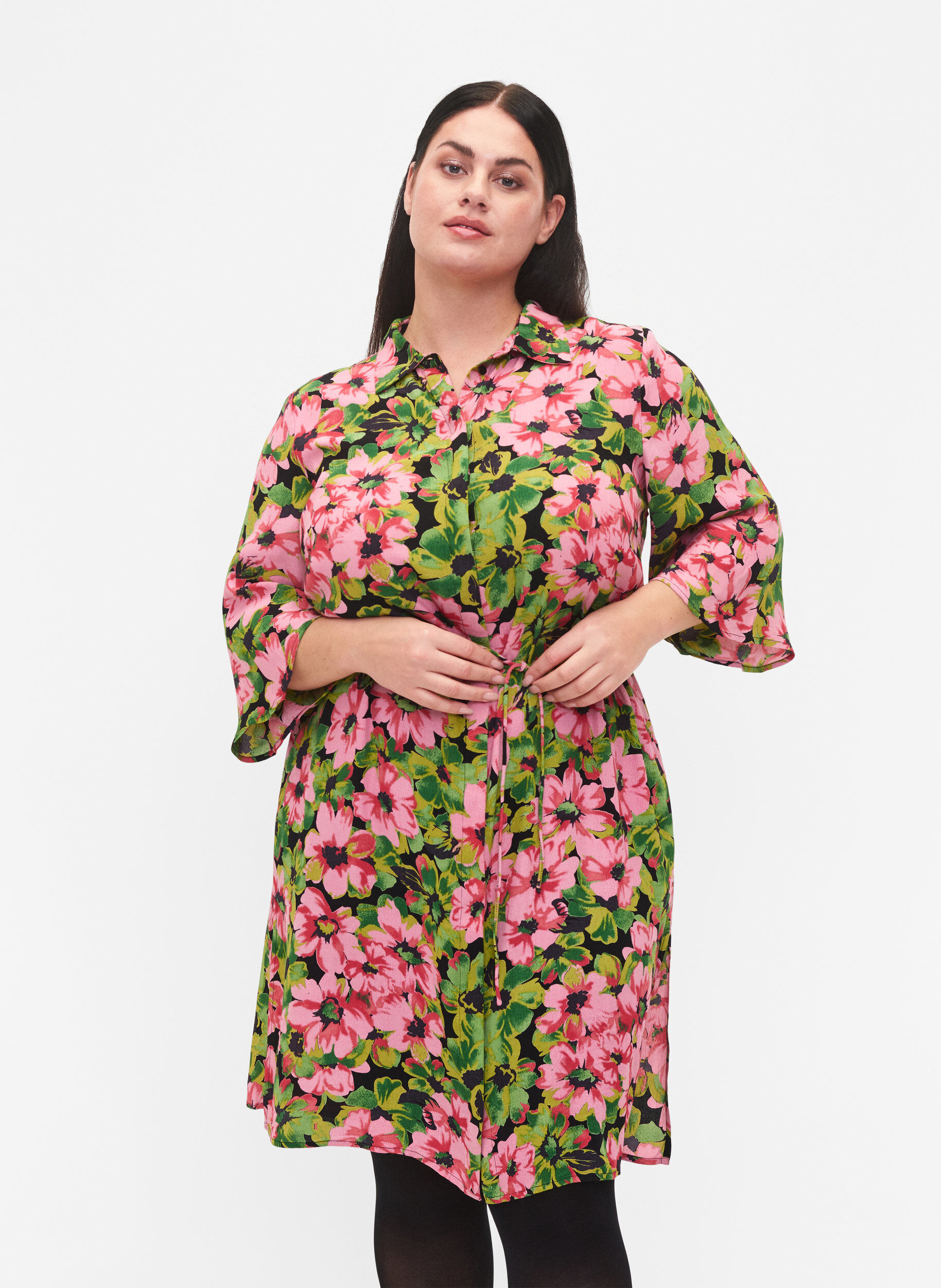 Zizzi Skjorte i viskose med blomsterm&oslash;nster, Pink G. Flower AOP, Model image number 0