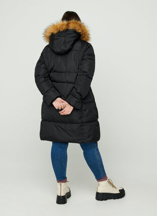 Vinterjakke med avtakbar hette, Black, Model image number 1
