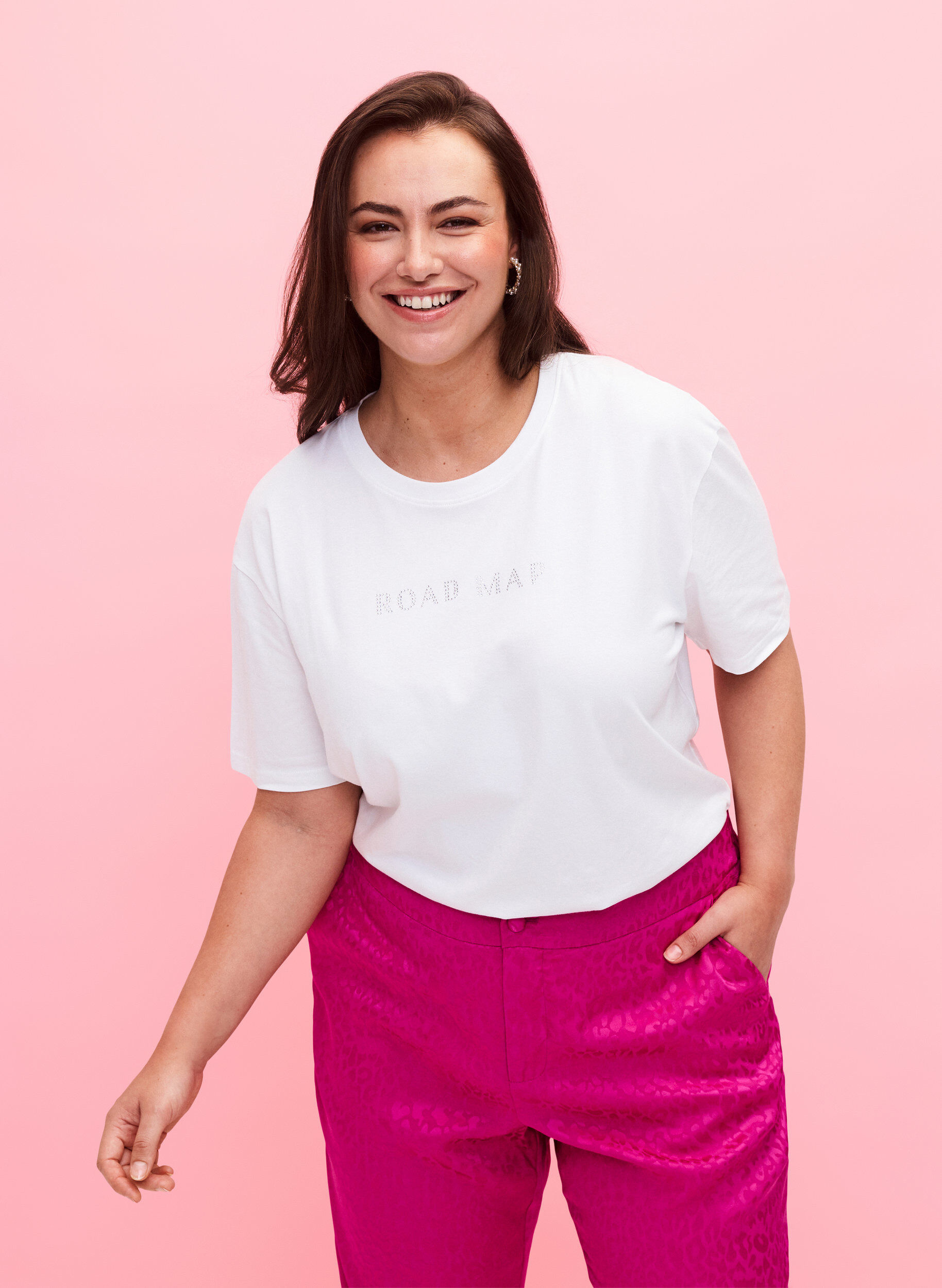 Zizzi T-skjorte i &oslash;kologisk bomull med similisteiner, White, Model image number 0