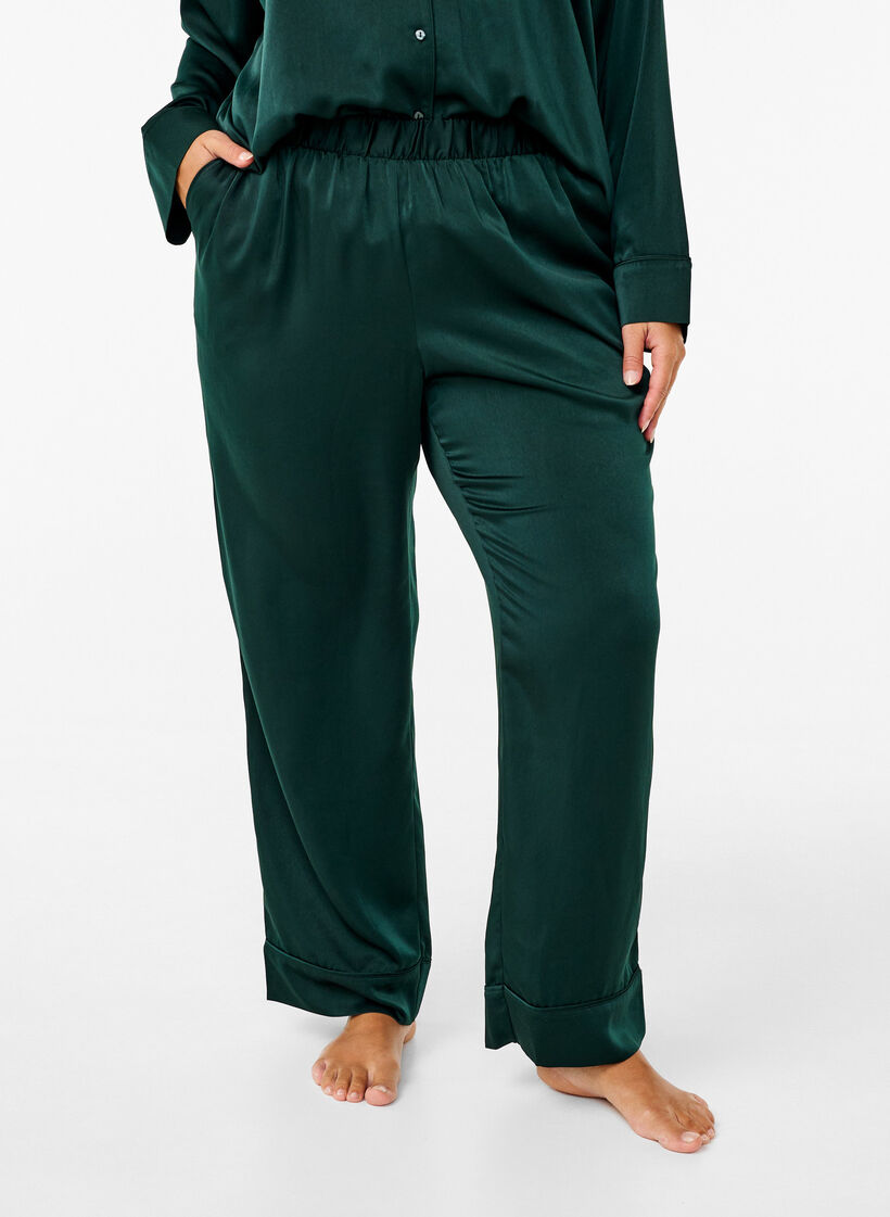 Pyjamasbukse i sateng med elastisk linning, Scarab, Model image number 2