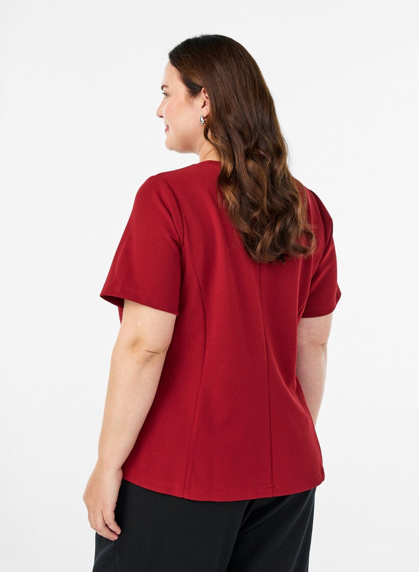 Kortermet bluse med figursydde innsnitt, Rød, Model image number 2