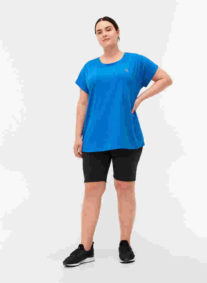 Ensfarget T-skjorte til trening, Daphne Blue, Model image number 3