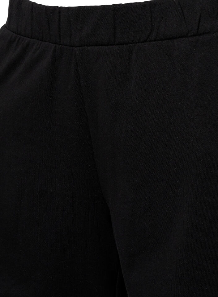 Ensfargede joggeshorts med lommer, Black, Packshot image number 2