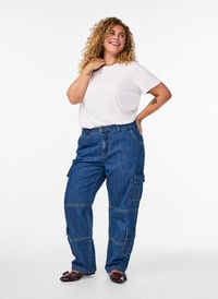 Høymidjede cargojeans, Blå Høymidjede cargojeans, Blå, Model