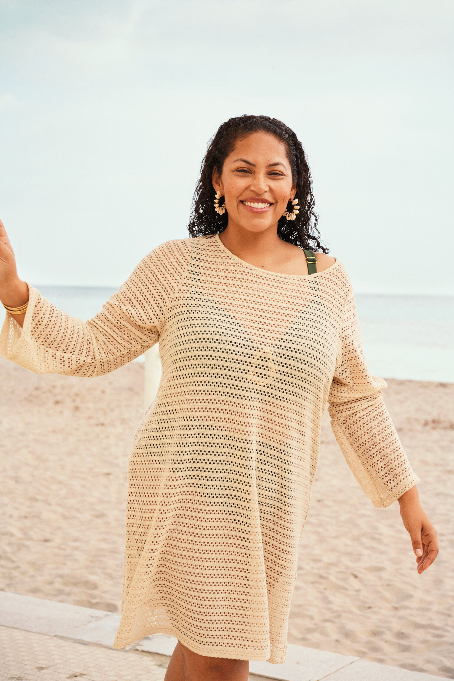 Zizzi Badet&oslash;y med detaljer, , Model