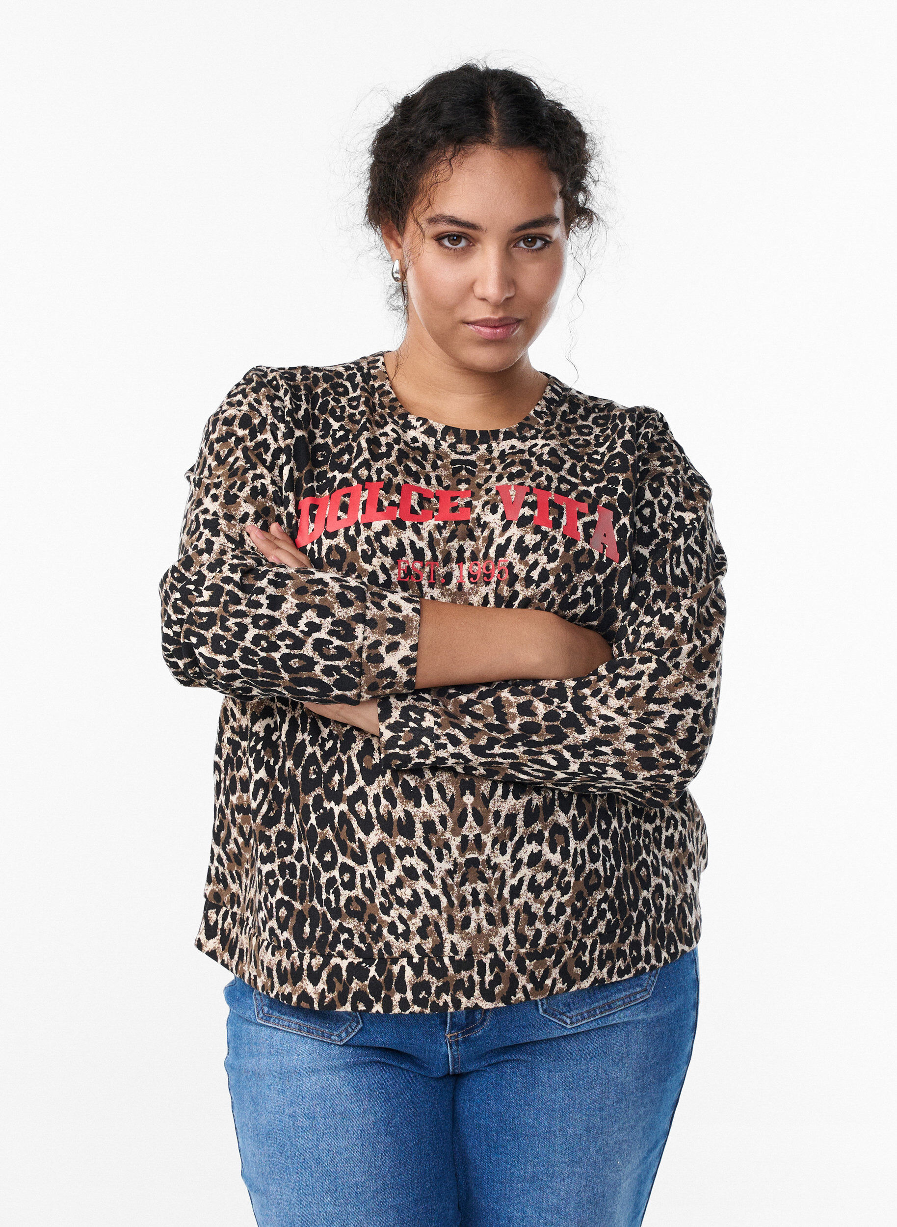 Genser med leopardm&oslash;nster og statement-trykk, Brun, Model