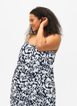 Zizzi Kjole i viskose med stropper og trykk, Navy Bl. Ethnic AOP, Model image number 2