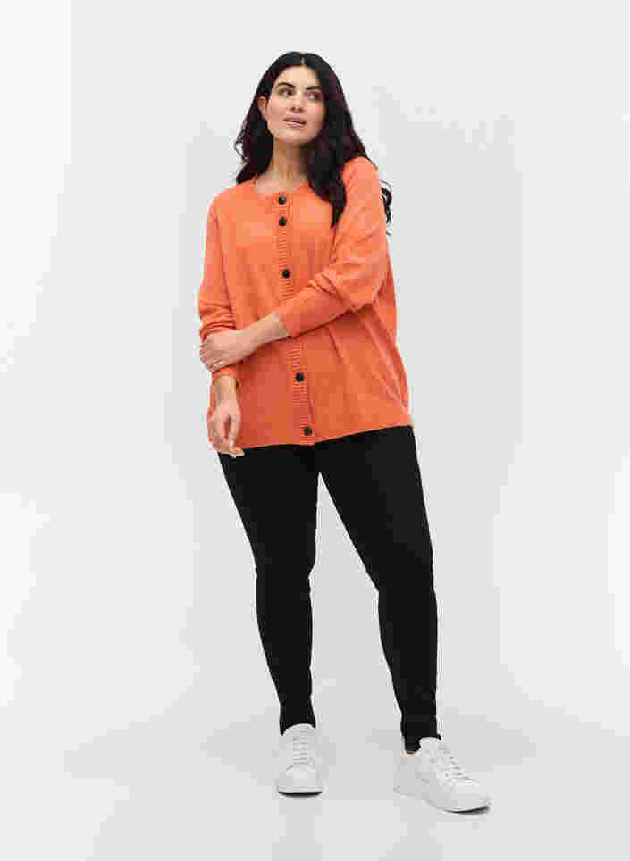 Kort strikket cardigan med kontrastfargede knapper, Mandarin Orange Mel, Model image number 2