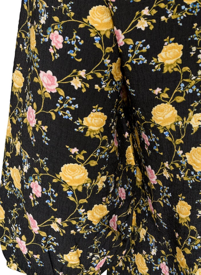 M&oslash;nstret viskosebluse med 3/4-ermer, Svart, Packshot image number 3