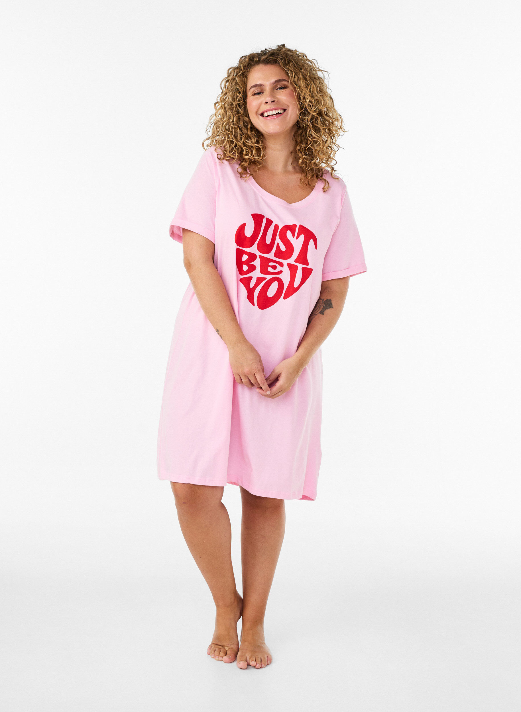 ZizziKortermet nattkjole i &oslash;kologisk bomull, Rosa, Model image number 1