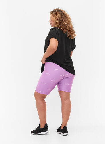 Treningsshorts med mønster, A.Violet w. Text, Model image number 1
