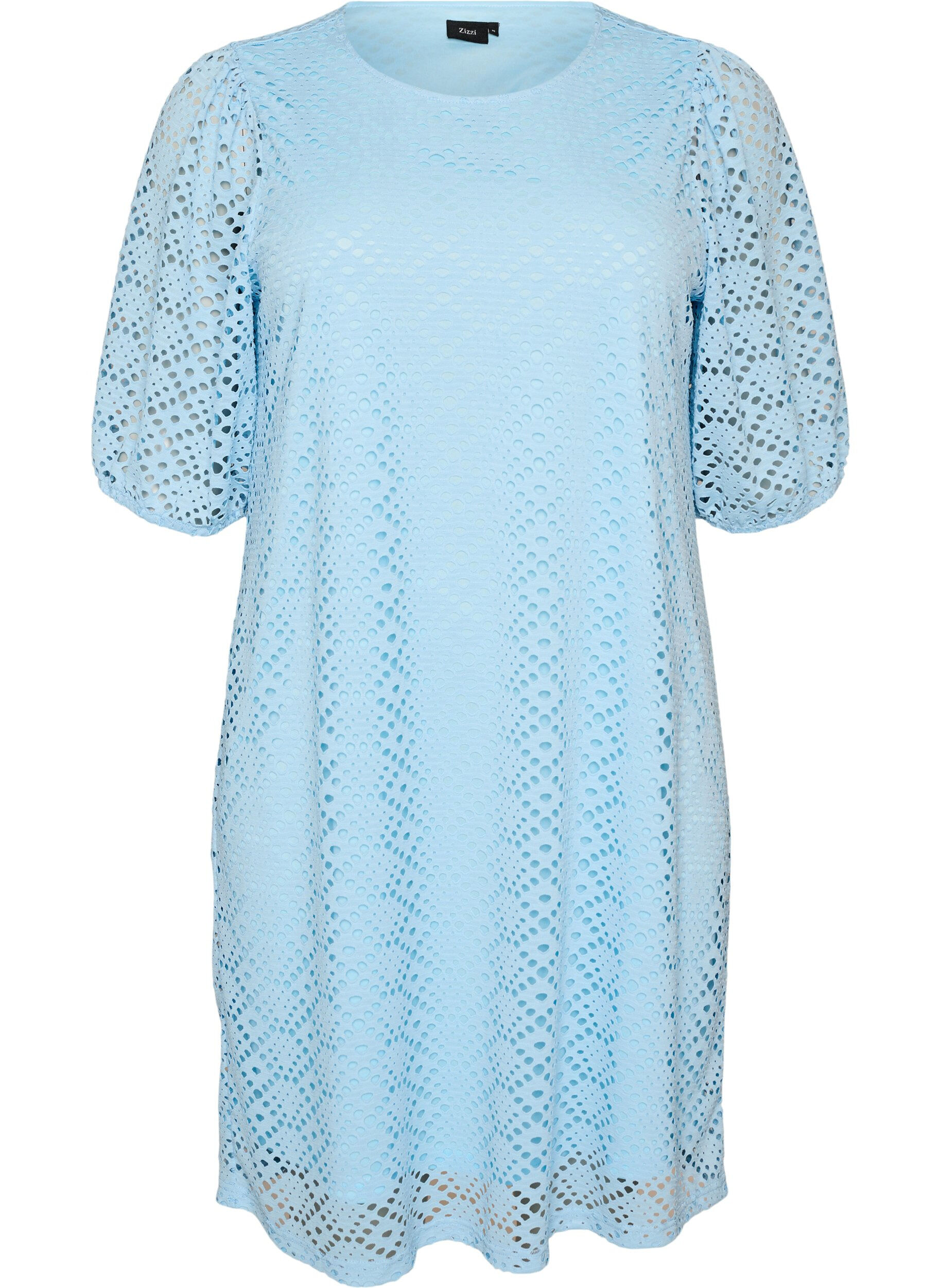 Knee-length dress with eyelet pattern and short sleeves